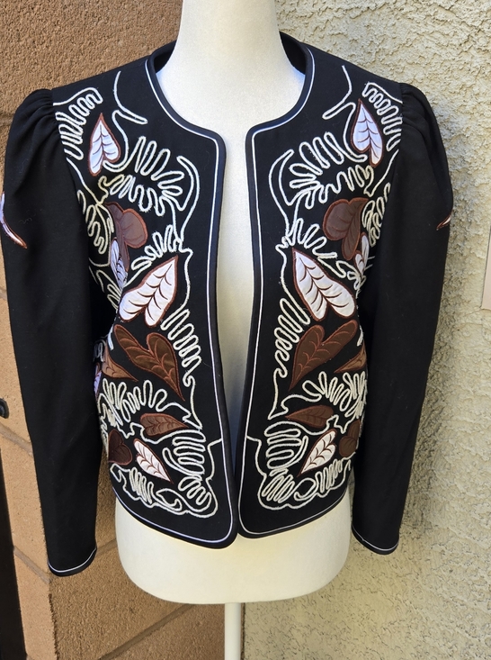 Andre Kim Jackets & Blazers - Andre Kim Vintage Black Embroidered Open-Front Jacket - Black/Brown Leaf Motif